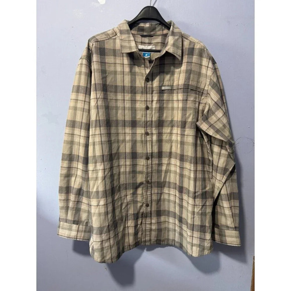 Columbia XXL plaid  omni‎ wick mens button down shirt - Picture 1 of 4